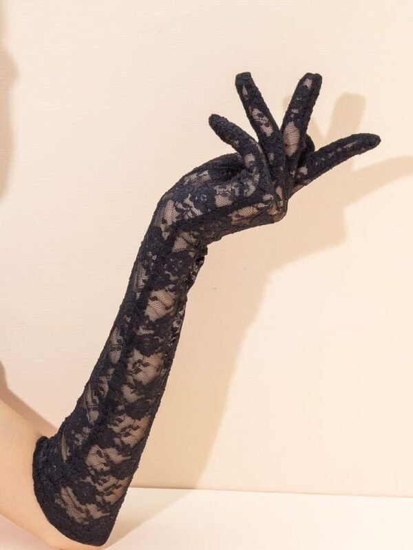 Lace Gloves