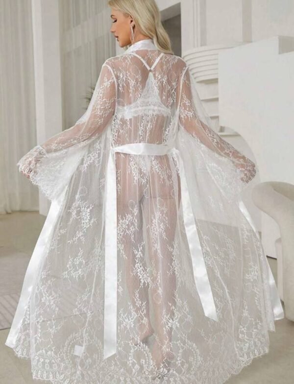 LARSEN ROBE