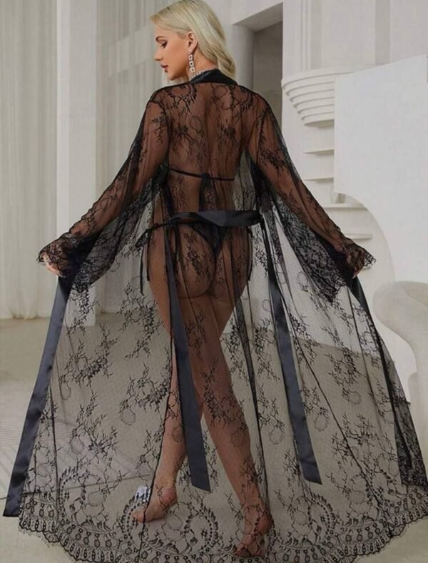 JADA ROBE