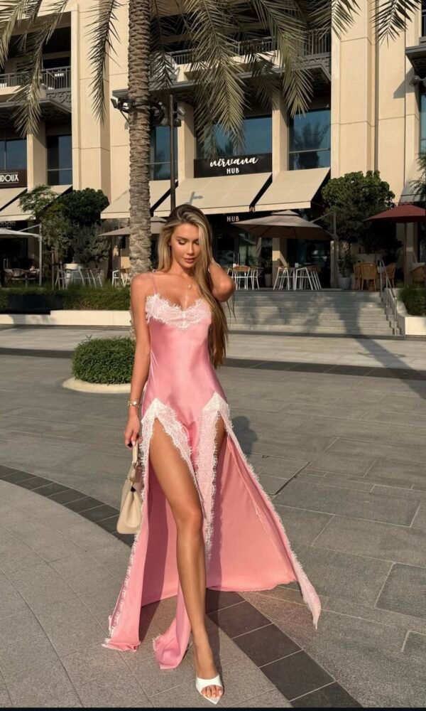 AVETA MAXI DRESS